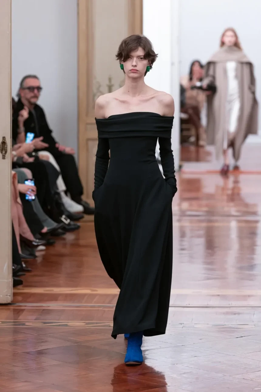 Alberta Ferretti Fall/Winter 2025 - Milan Fashion Week