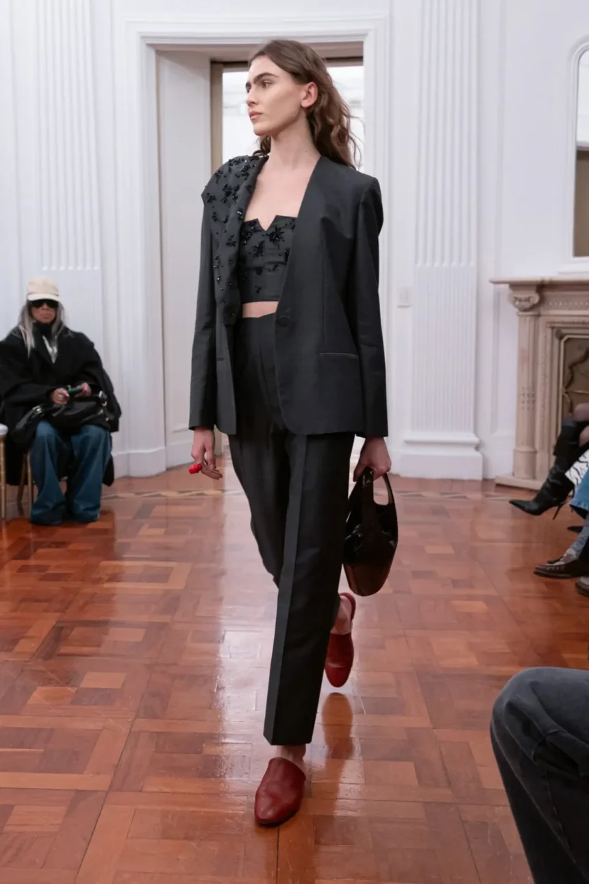 Alberta Ferretti Fall/Winter 2025 - Milan Fashion Week