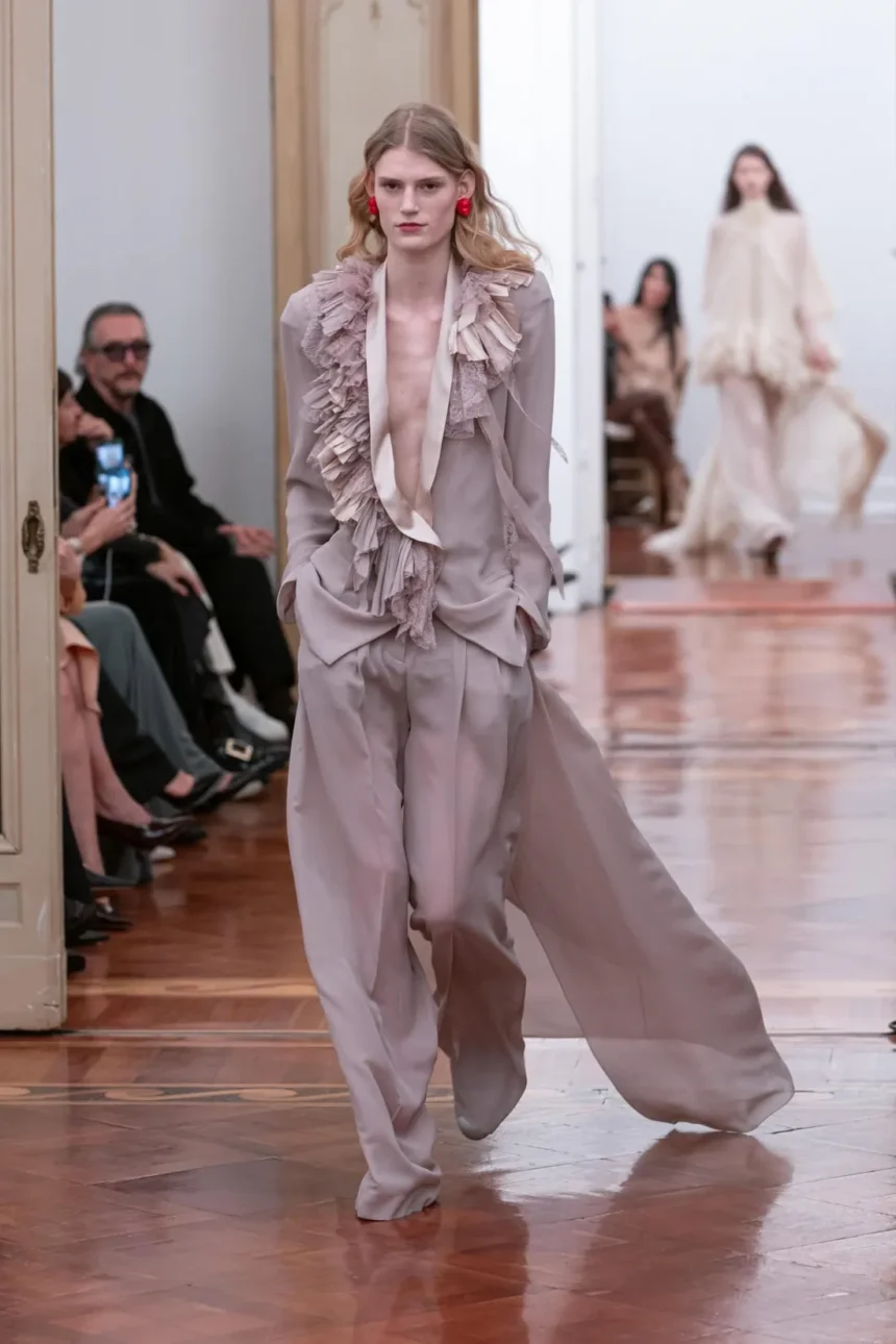 Alberta Ferretti Fall/Winter 2025 - Milan Fashion Week