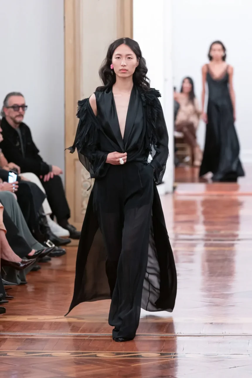 Alberta Ferretti Fall/Winter 2025 - Milan Fashion Week