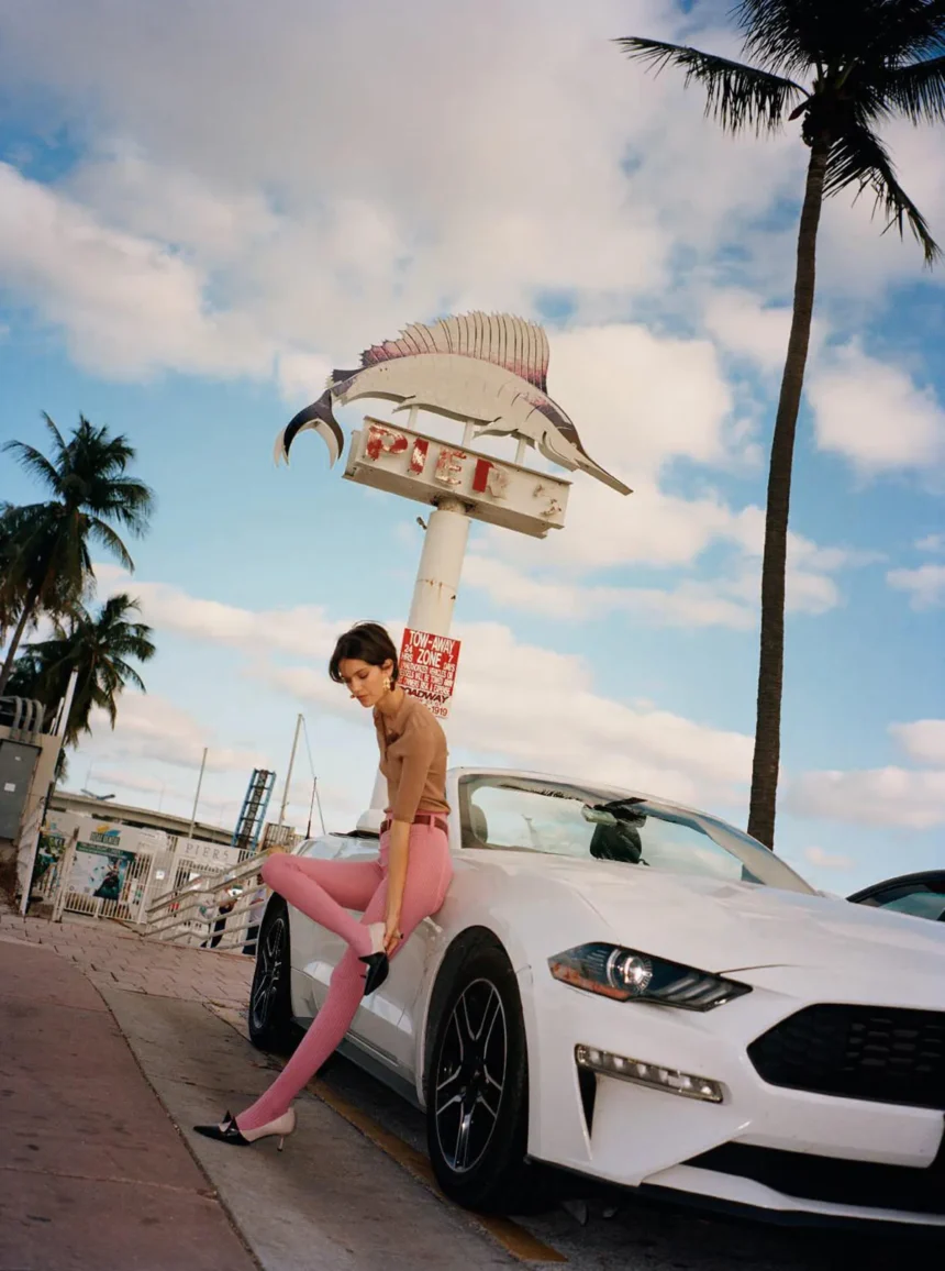 Ilana Hansen covers Elle Italia February 13th, 2025 by Riccardo Vimercati