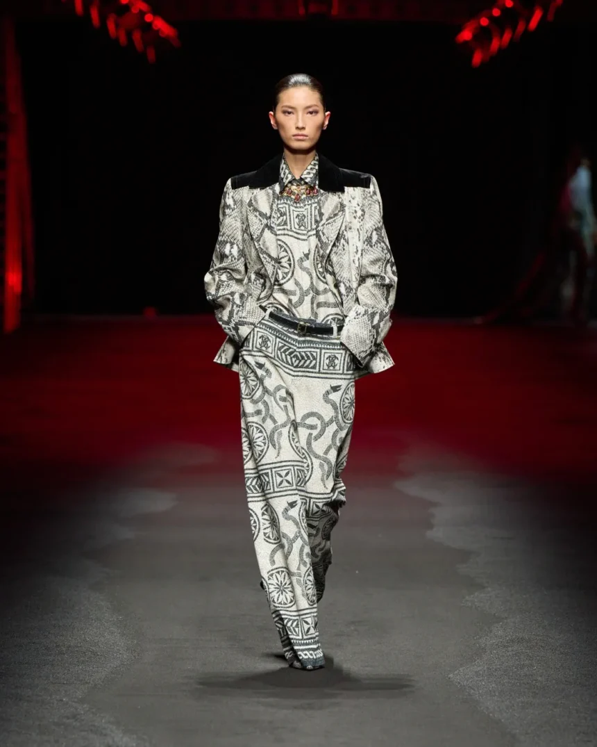 Roberto Cavalli Fall/Winter 2025 - Milan Fashion Week