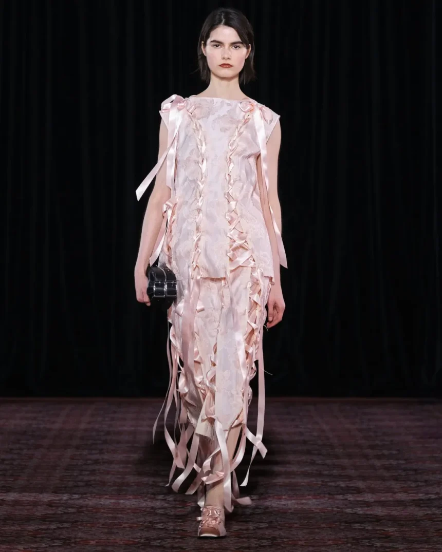 Simone Rocha Fall/Winter 2025 - London Fashion Week