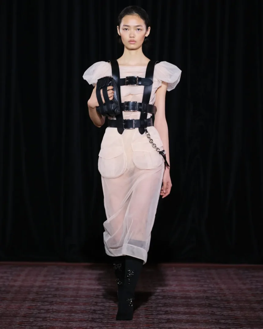 Simone Rocha Fall/Winter 2025 - London Fashion Week