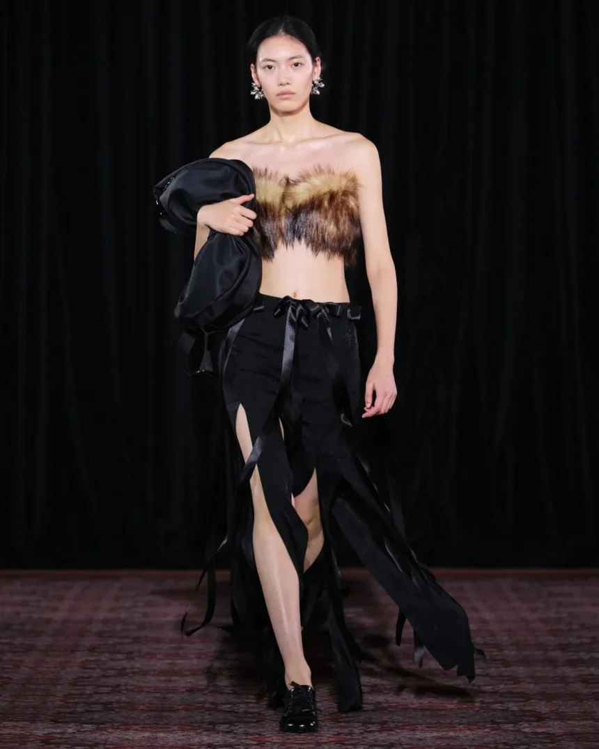 Simone Rocha Fall/Winter 2025 - London Fashion Week