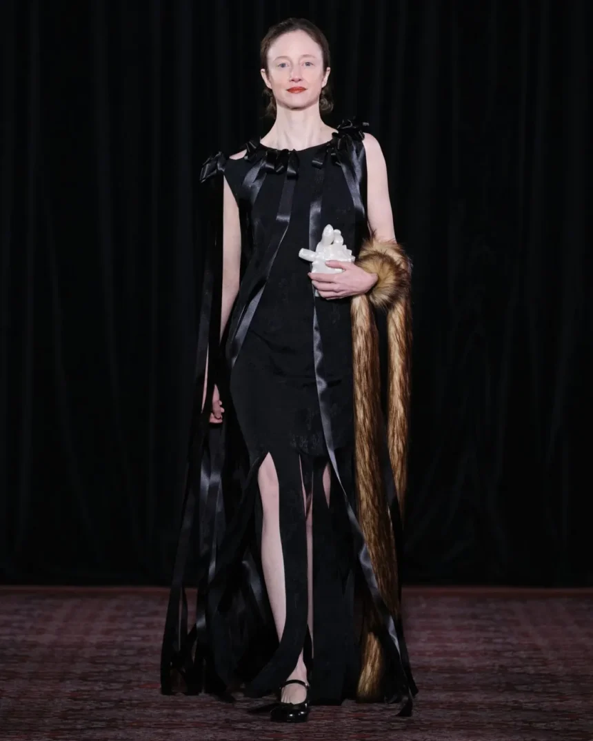 Simone Rocha Fall/Winter 2025 - London Fashion Week