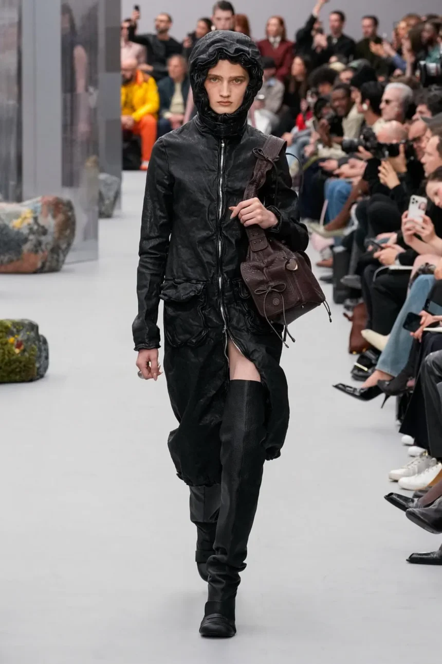 Acne Studios Fall/Winter 2025 - Paris Fashion Week