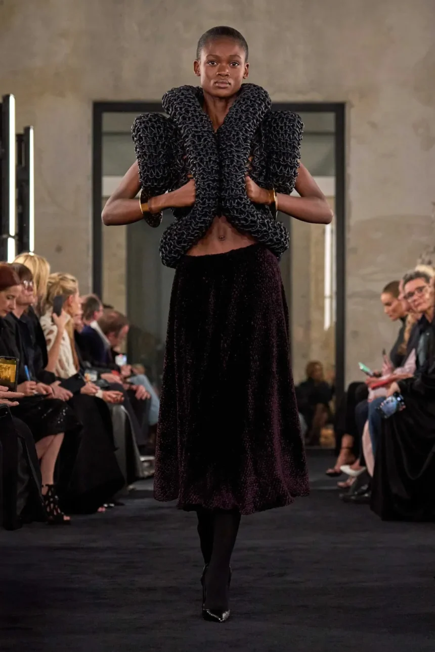 Alaïa Summer/Fall 2025 - Paris Fashion Week