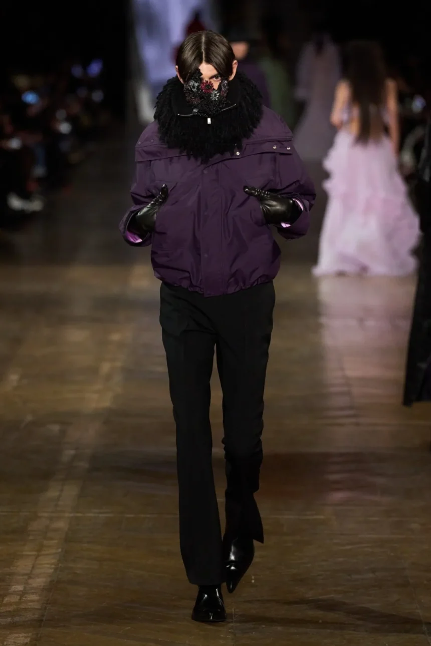McQueen Fall/Winter 2025 - Paris Fashion Week