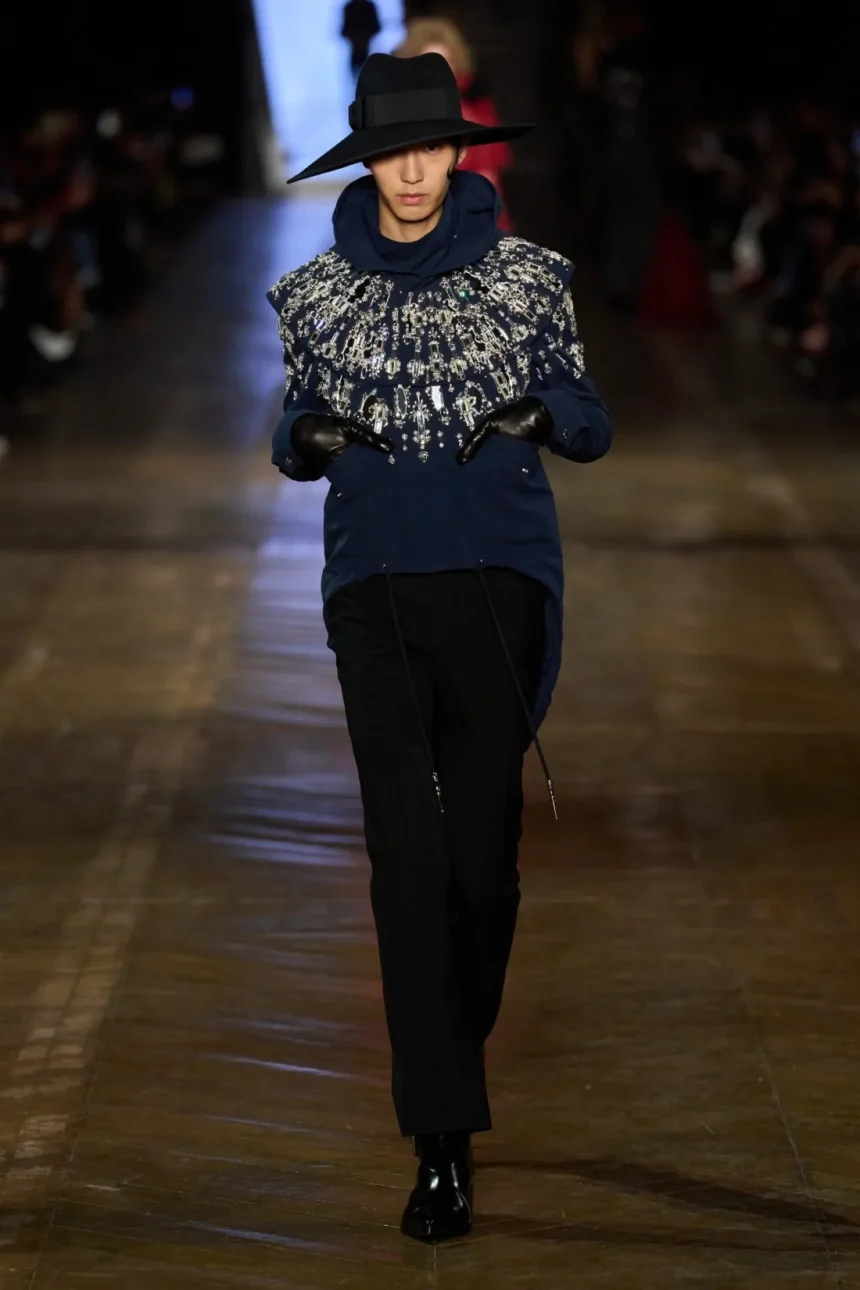 McQueen Fall/Winter 2025 - Paris Fashion Week