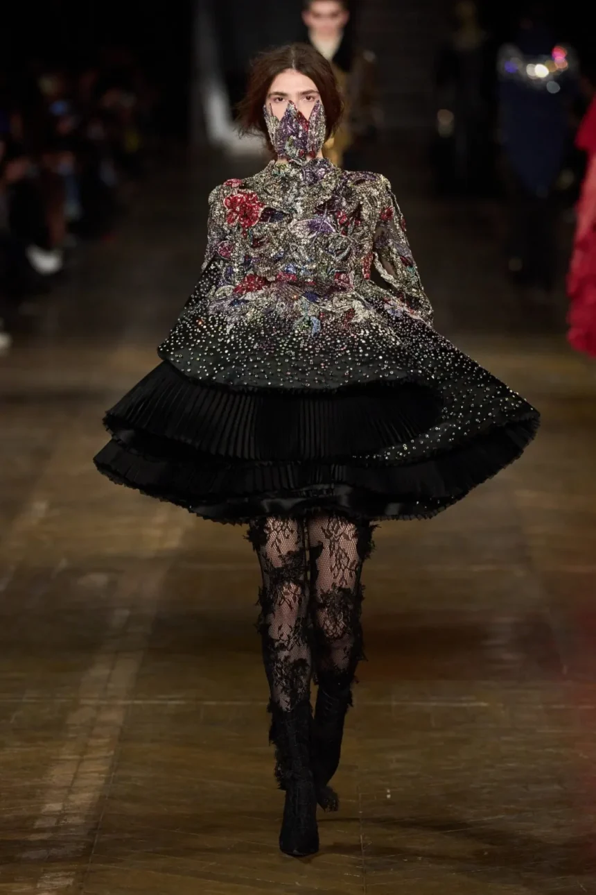 McQueen Fall/Winter 2025 - Paris Fashion Week