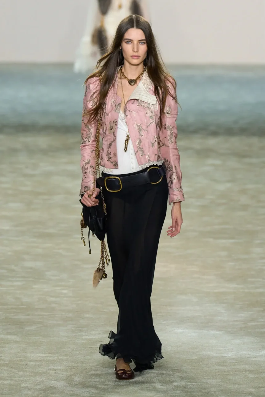 Chloé Fall/Winter 2025 - Paris Fashion Week