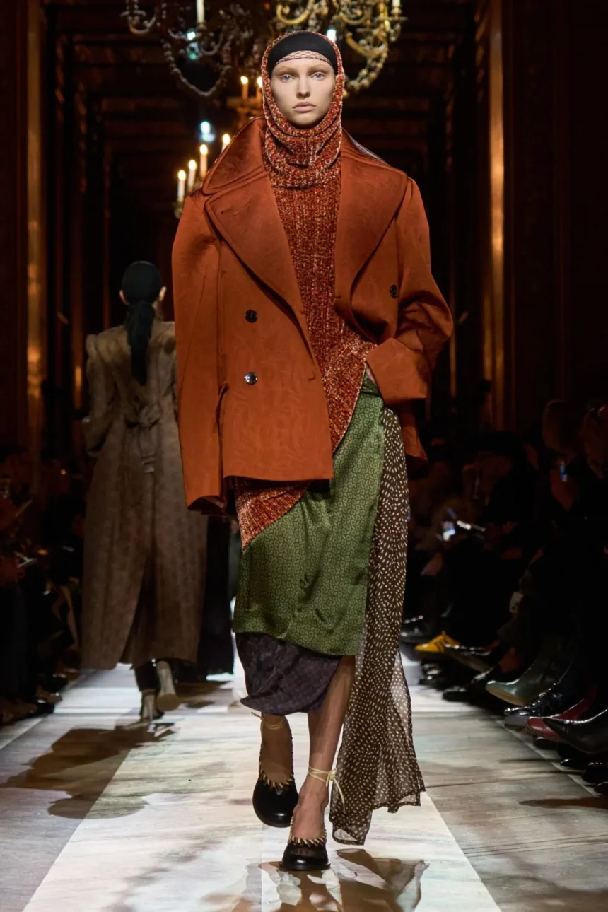 Dries Van Noten Fall/Winter 2025 - Paris Fashion Week