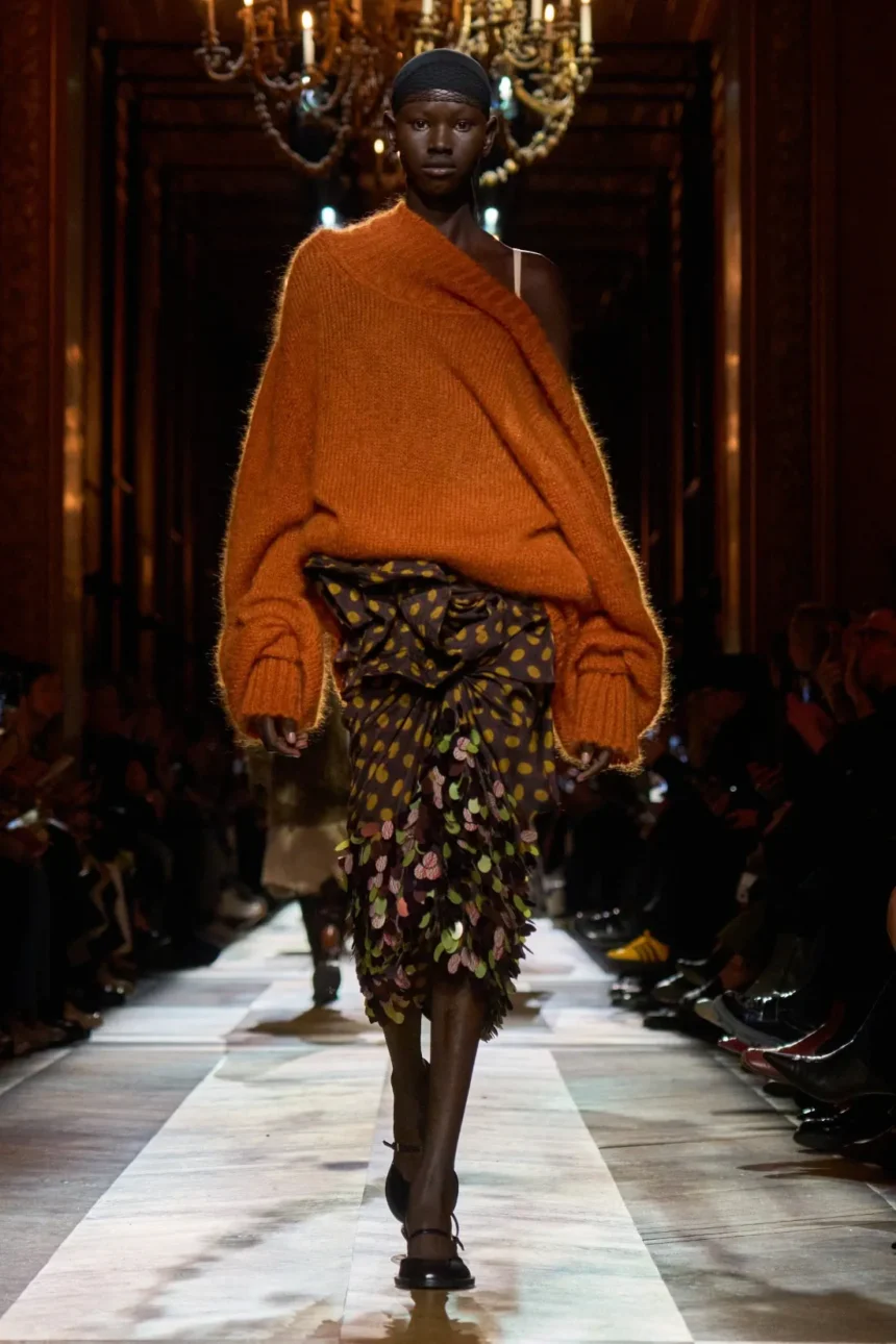 Dries Van Noten Fall/Winter 2025 - Paris Fashion Week