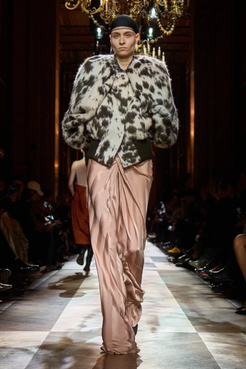 Dries Van Noten Fall/Winter 2025 - Paris Fashion Week