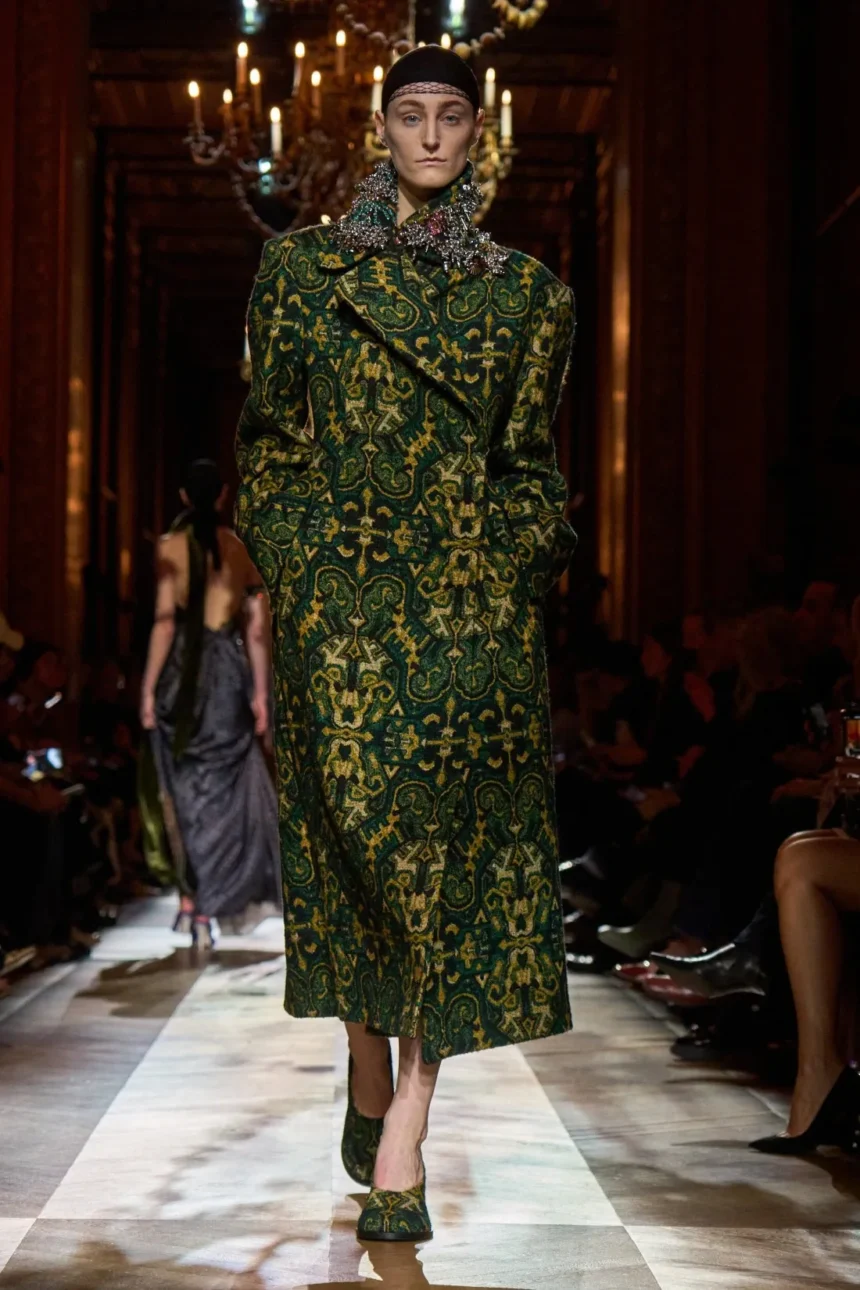Dries Van Noten Fall/Winter 2025 - Paris Fashion Week