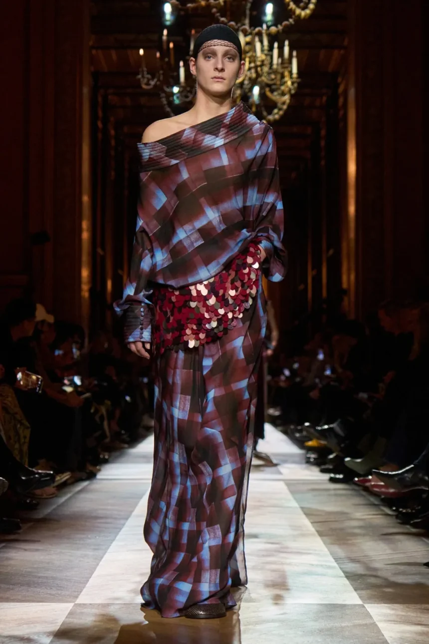 Dries Van Noten Fall/Winter 2025 - Paris Fashion Week