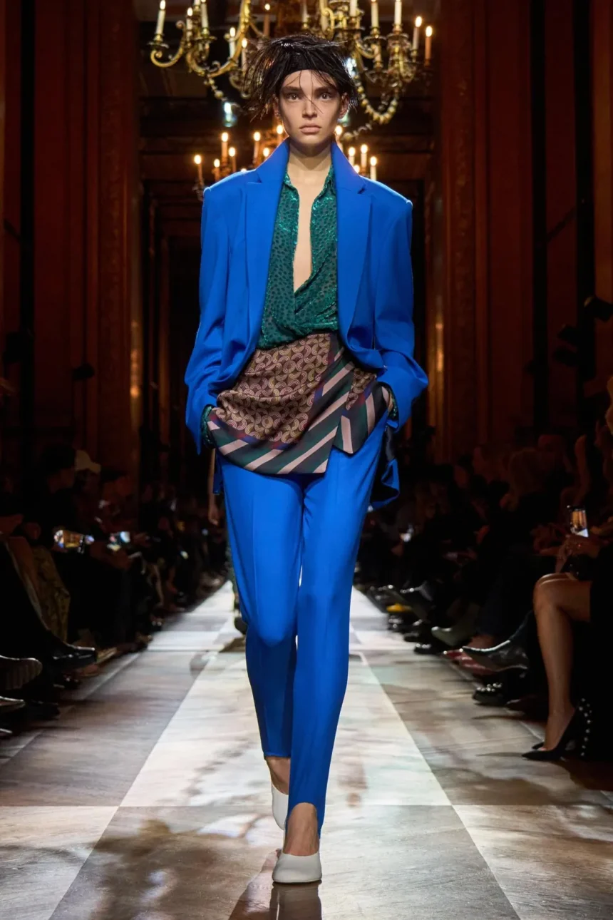 Dries Van Noten Fall/Winter 2025 - Paris Fashion Week