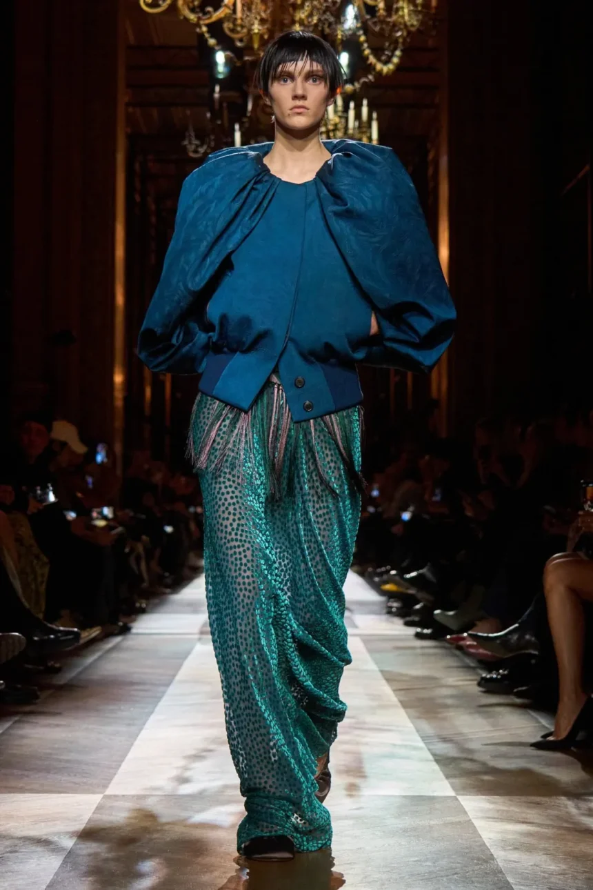 Dries Van Noten Fall/Winter 2025 - Paris Fashion Week