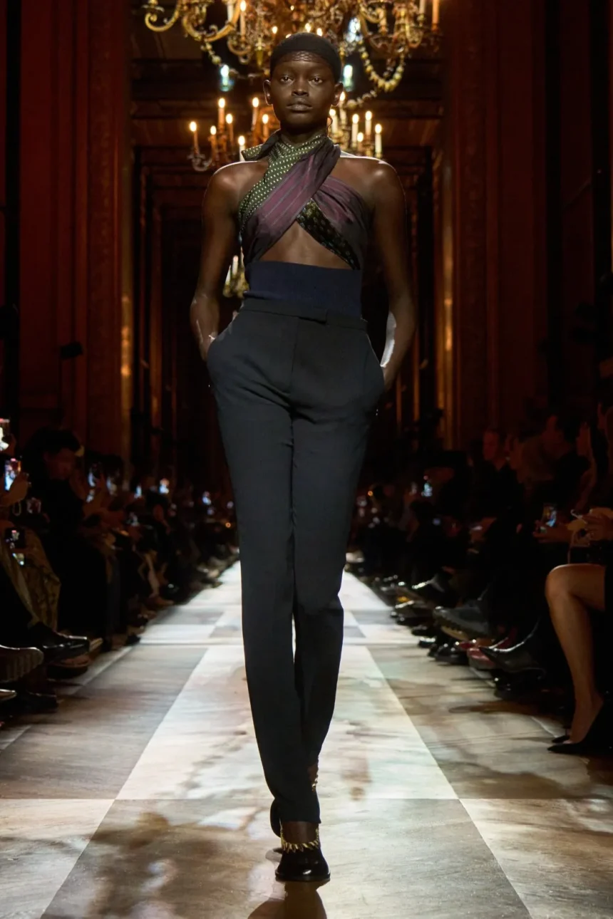 Dries Van Noten Fall/Winter 2025 - Paris Fashion Week