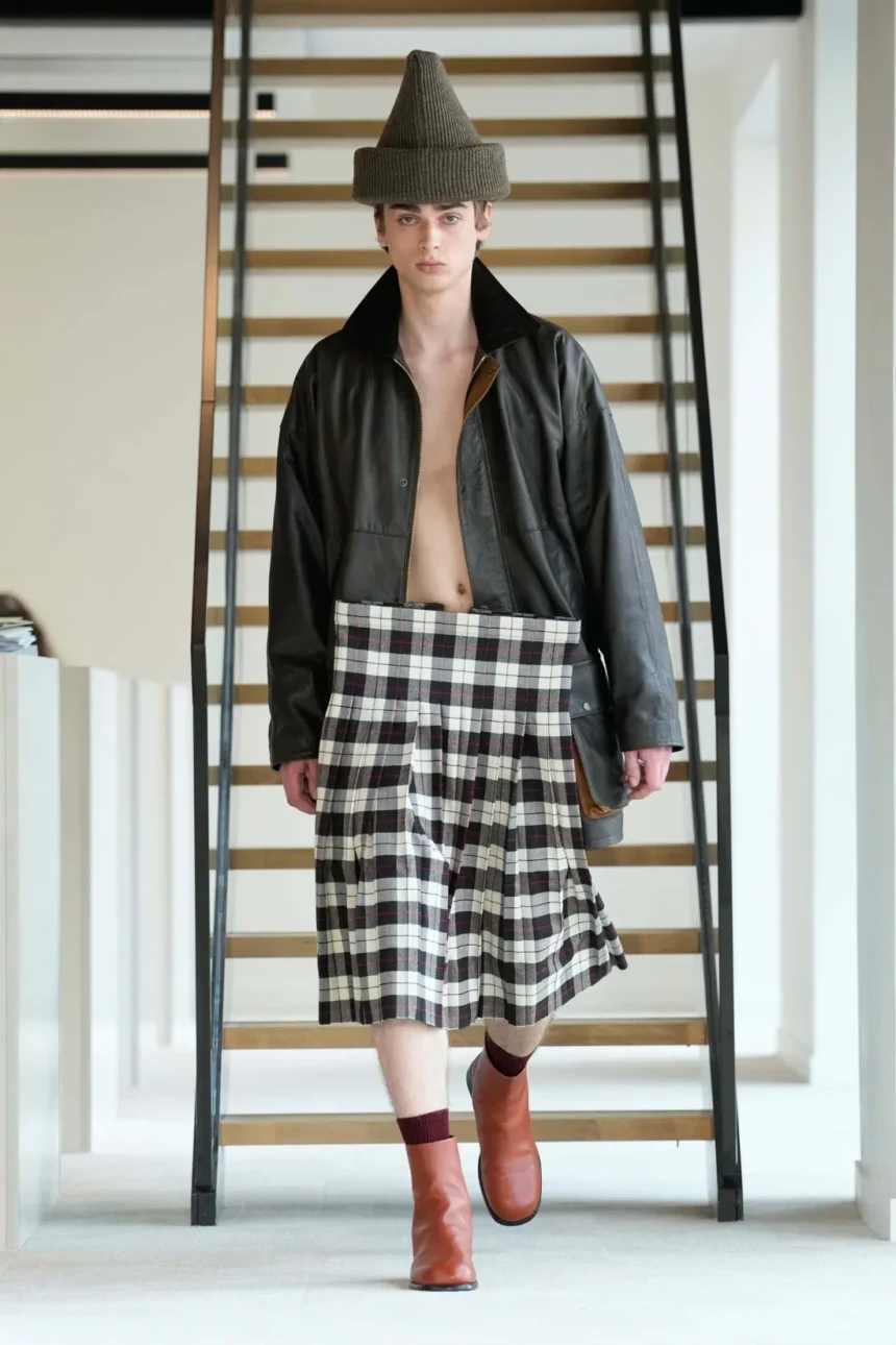 Duran Lantink Fall/Winter 2025 - Paris Fashion Week