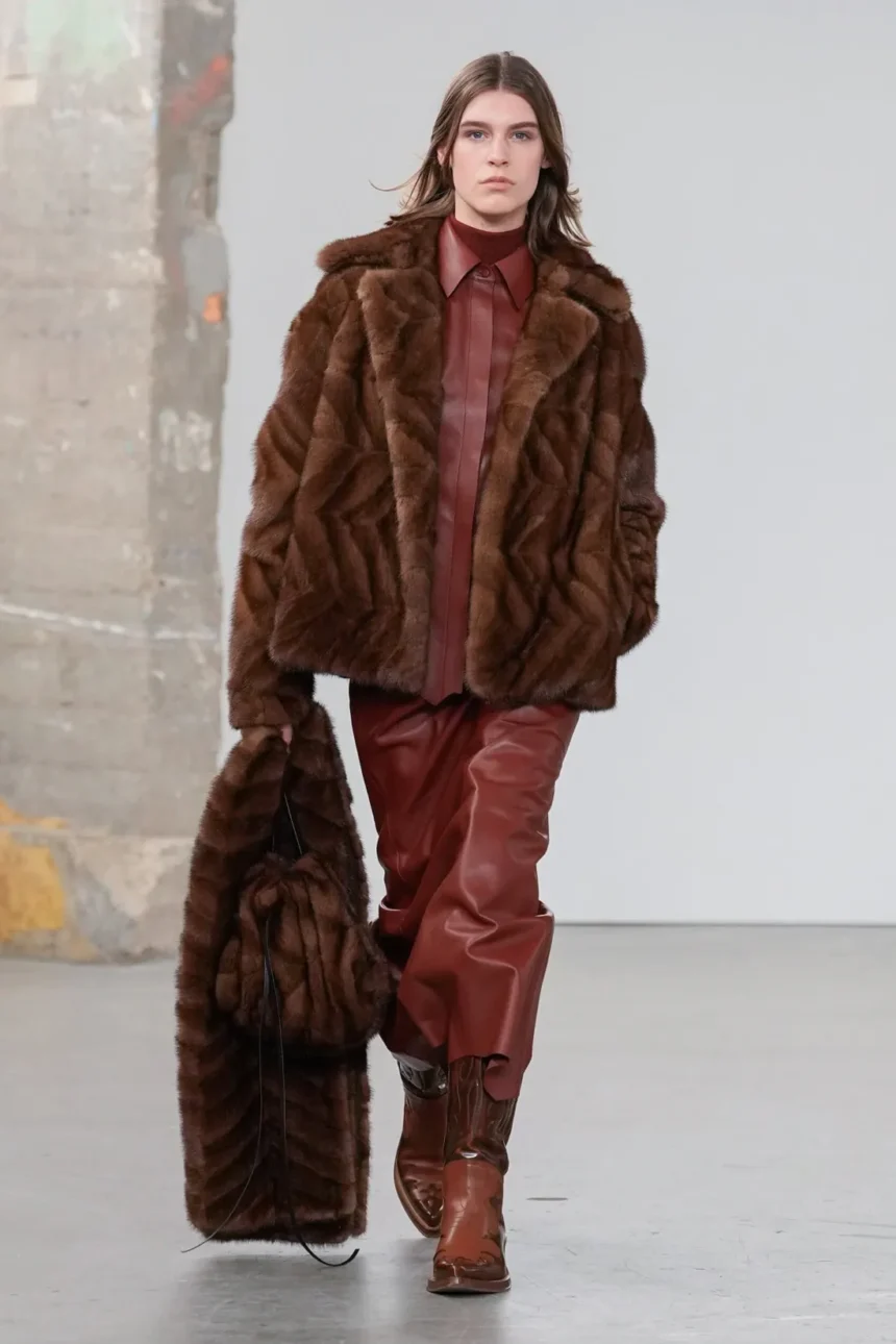 Gabriela Hearst Fall/Winter 2025 - Paris Fashion Week