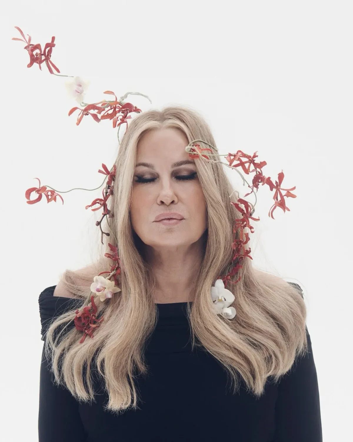 Jennifer Coolidge covers The Sunday Times Style March 23rd, 2025 by Paola Kudacki Jennifer Coolidge covers The Sunday Times Style March 23rd, 2025 by Paola Kudacki