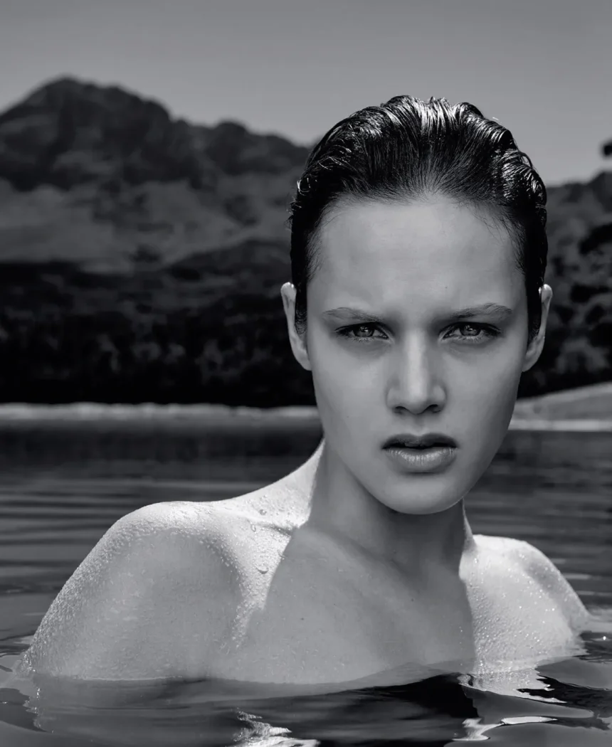 Libby Taverner and Noor Khan cover M Le magazine du Monde March 29th, 2025 by Julien Martinez Leclerc