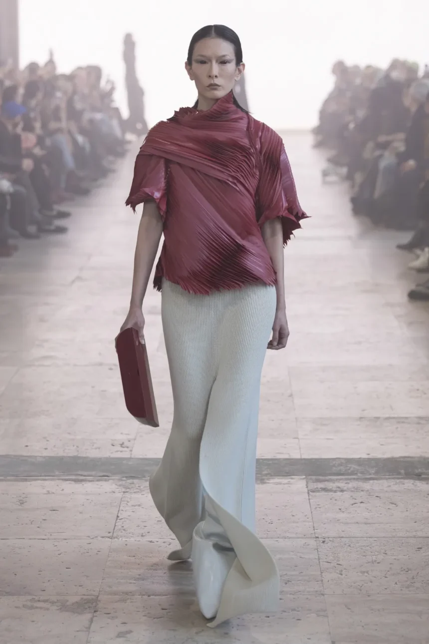Rick Owens Fall/Winter 2025 - Paris Fashion Week