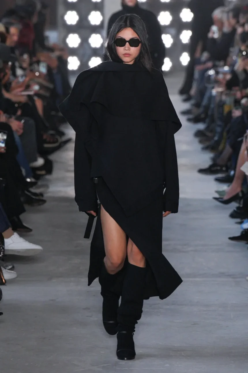 Sacai Fall/Winter 2025 - Paris Fashion Week