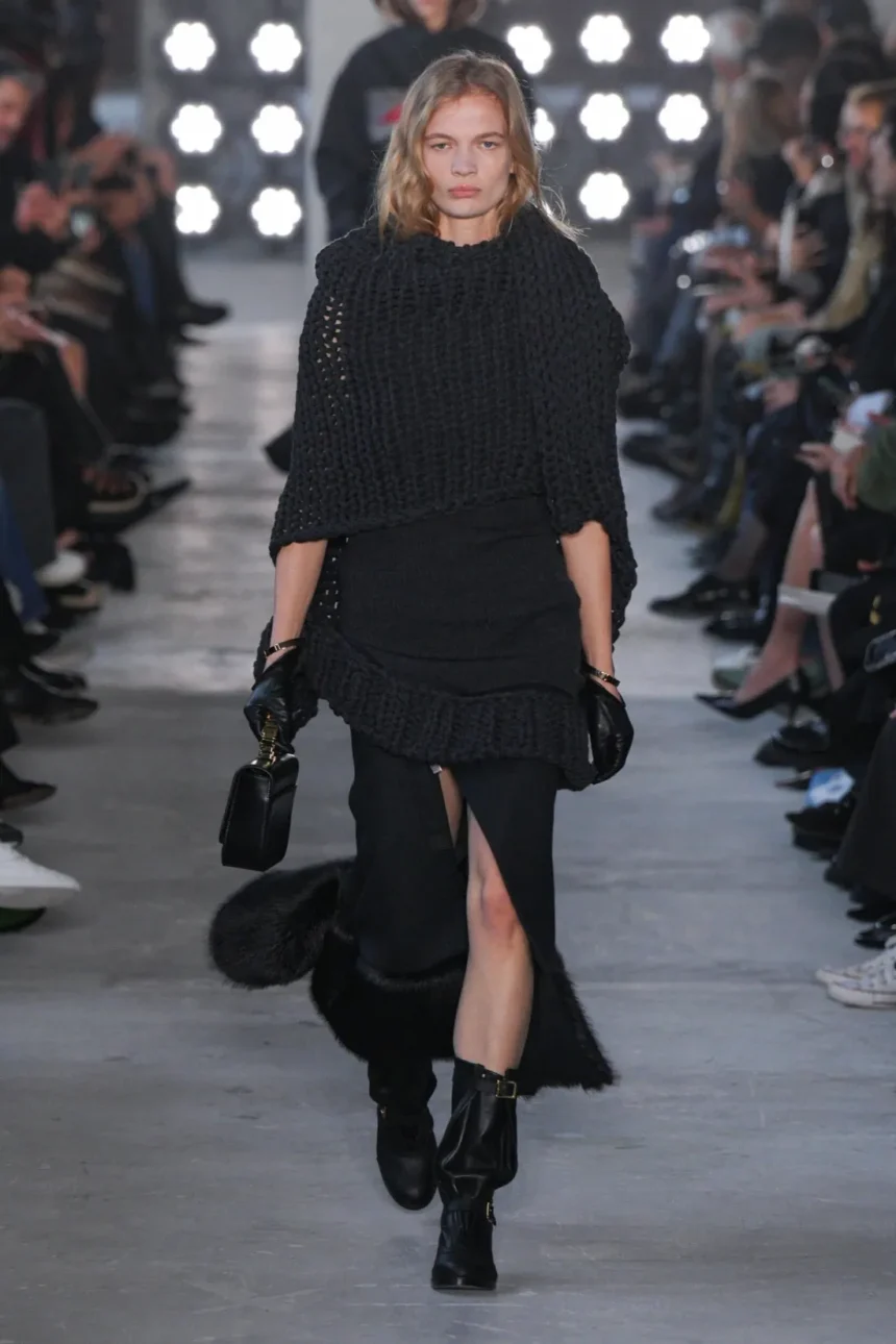 Sacai Fall/Winter 2025 - Paris Fashion Week