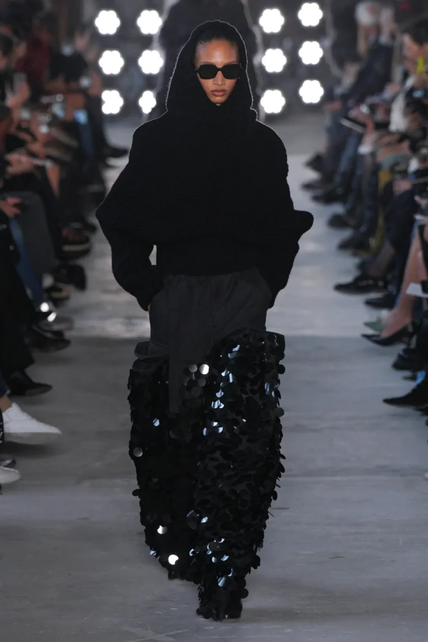 Sacai Fall/Winter 2025 - Paris Fashion Week