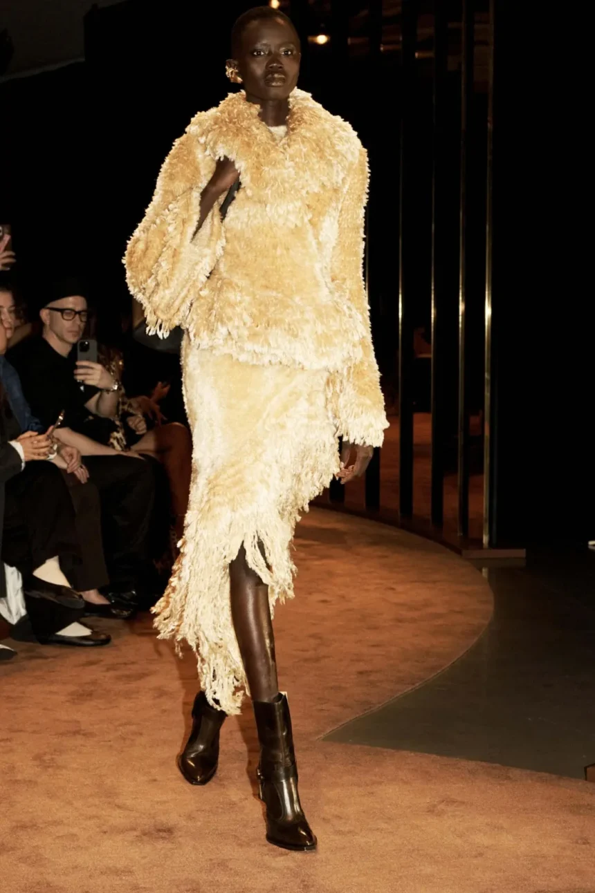 Schiaparelli Fall/Winter 2025 - Paris Fashion Week