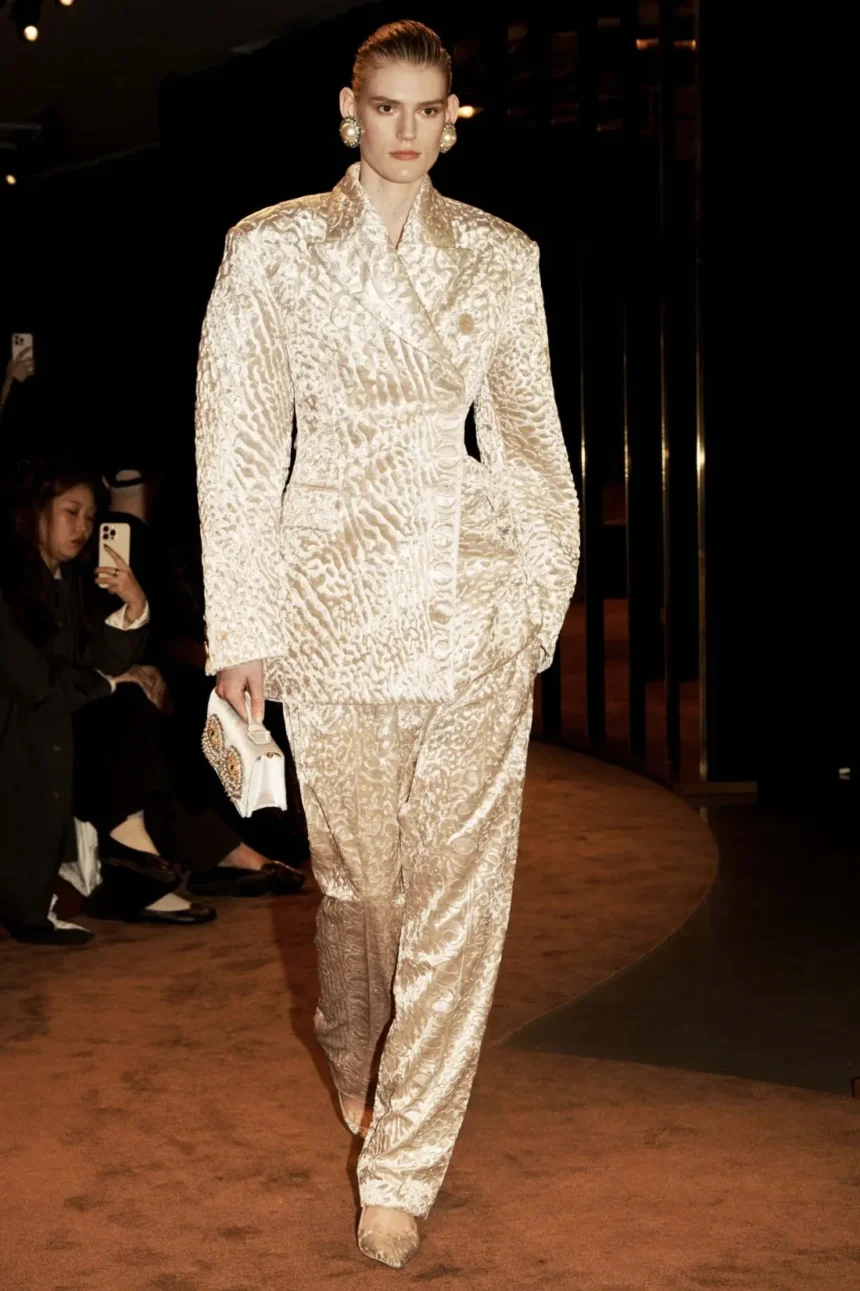 Schiaparelli Fall/Winter 2025 - Paris Fashion Week