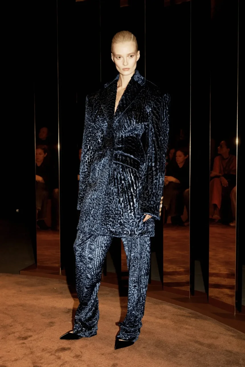 Schiaparelli Fall/Winter 2025 - Paris Fashion Week