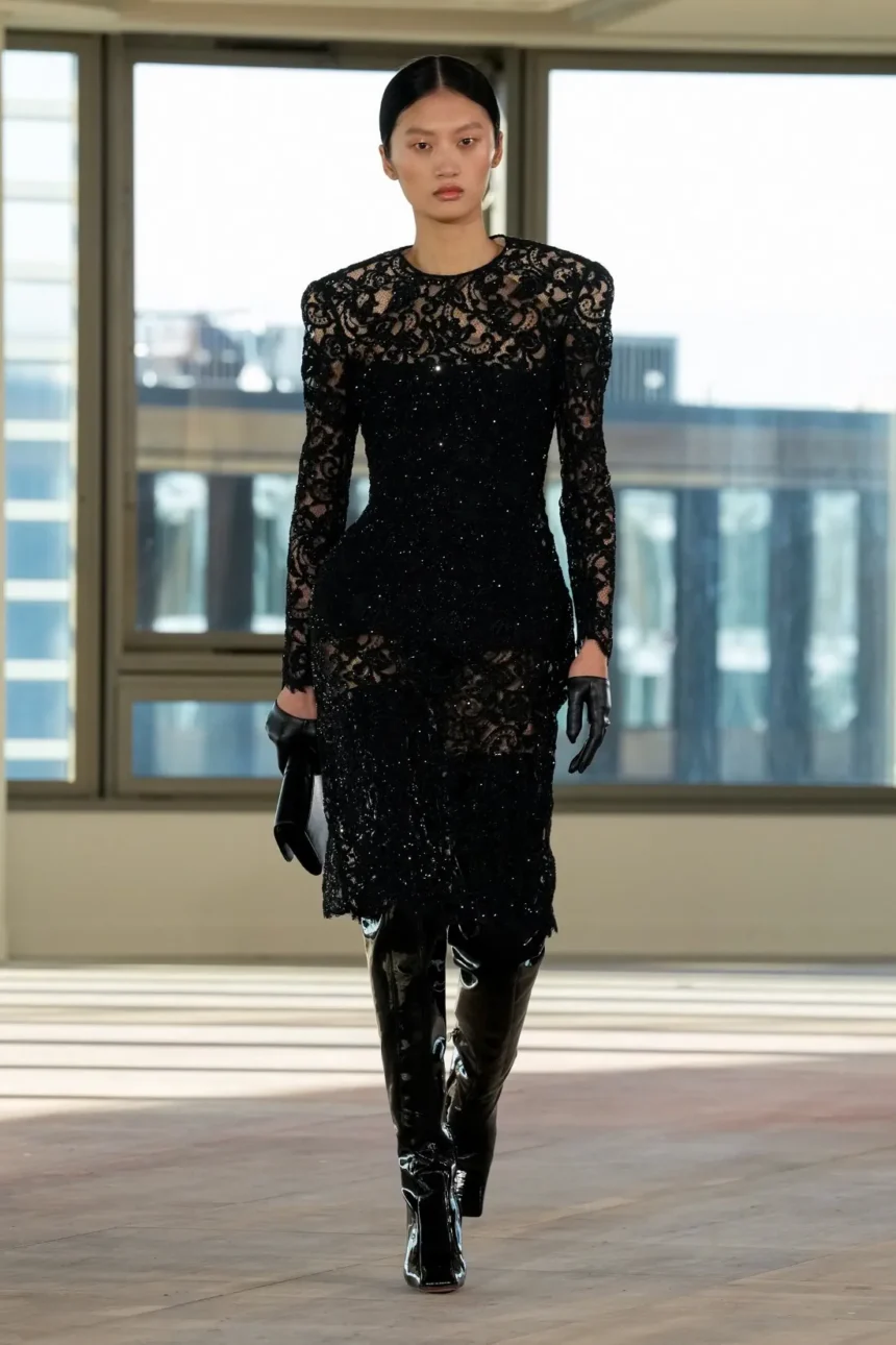 Stella McCartney Fall/Winter 2025 - Paris Fashion Week