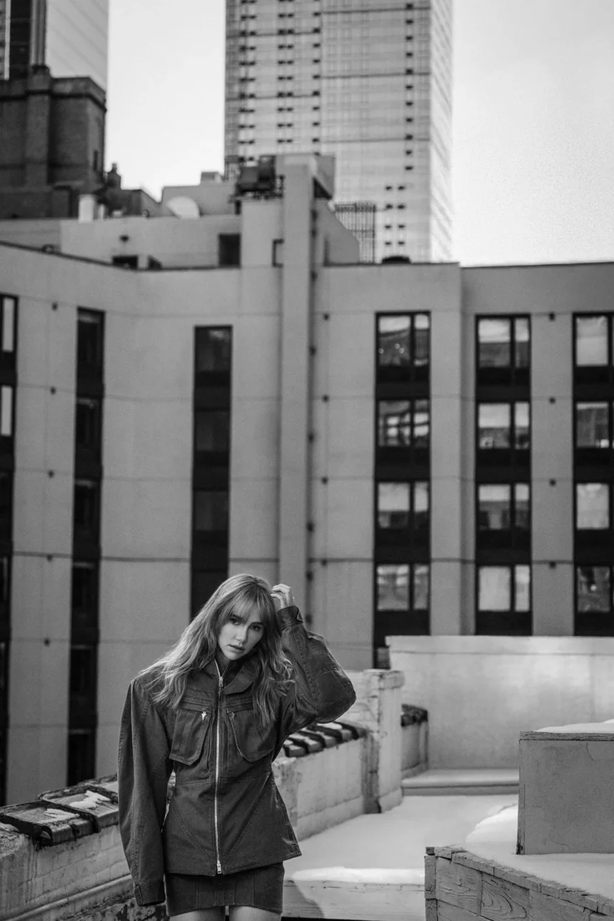 Suki Waterhouse covers Elle Spain March 2025 by Juankr