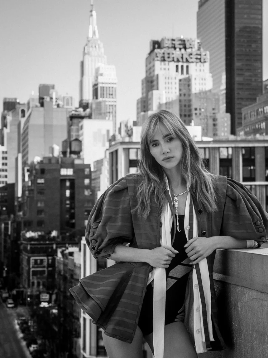 Suki Waterhouse covers Elle Spain March 2025 by Juankr