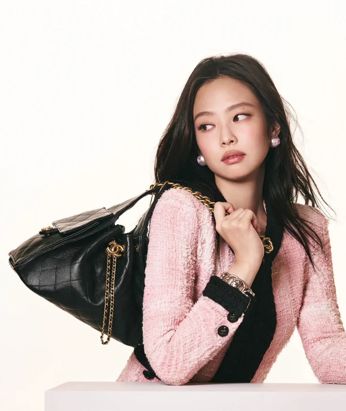 Blackpink's Jennie shines in new Chanel 25 campaign