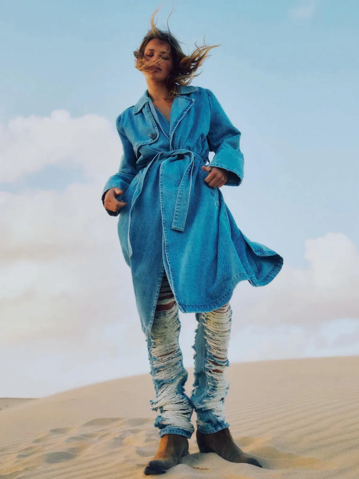 Mari Lederman covers Elle Italia April 17th, 2025 by Rachele Daminelli