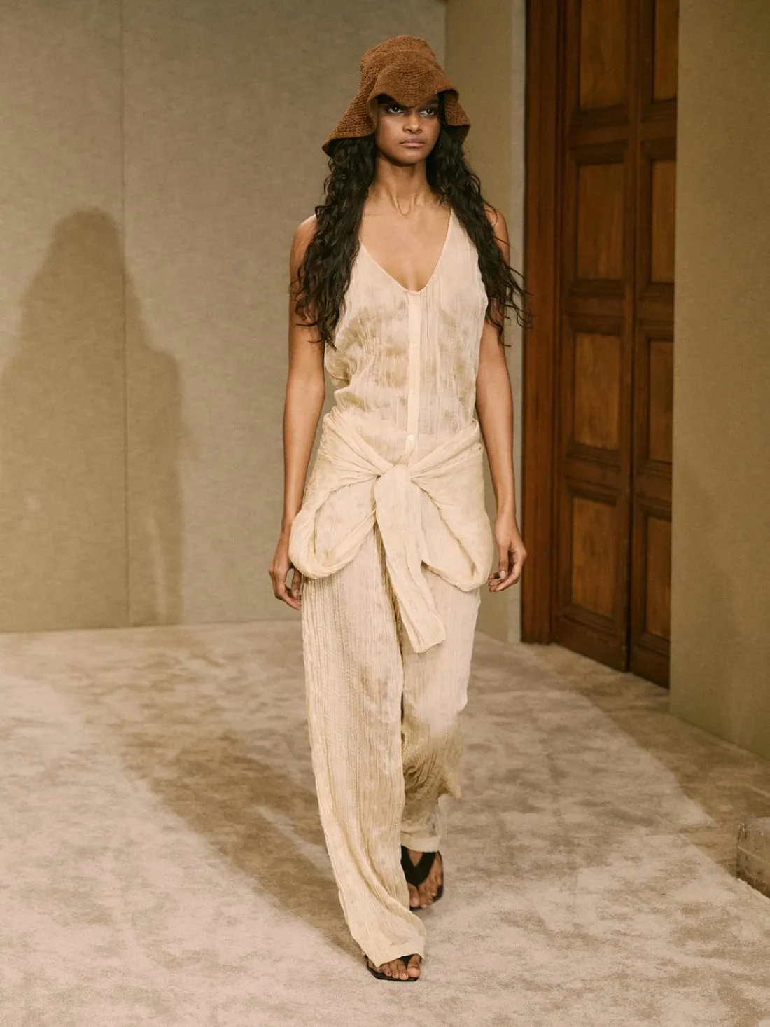 Massimo Dutti's Spring/Summer 2025 Limited Edition Collection will make you rethink minimalism