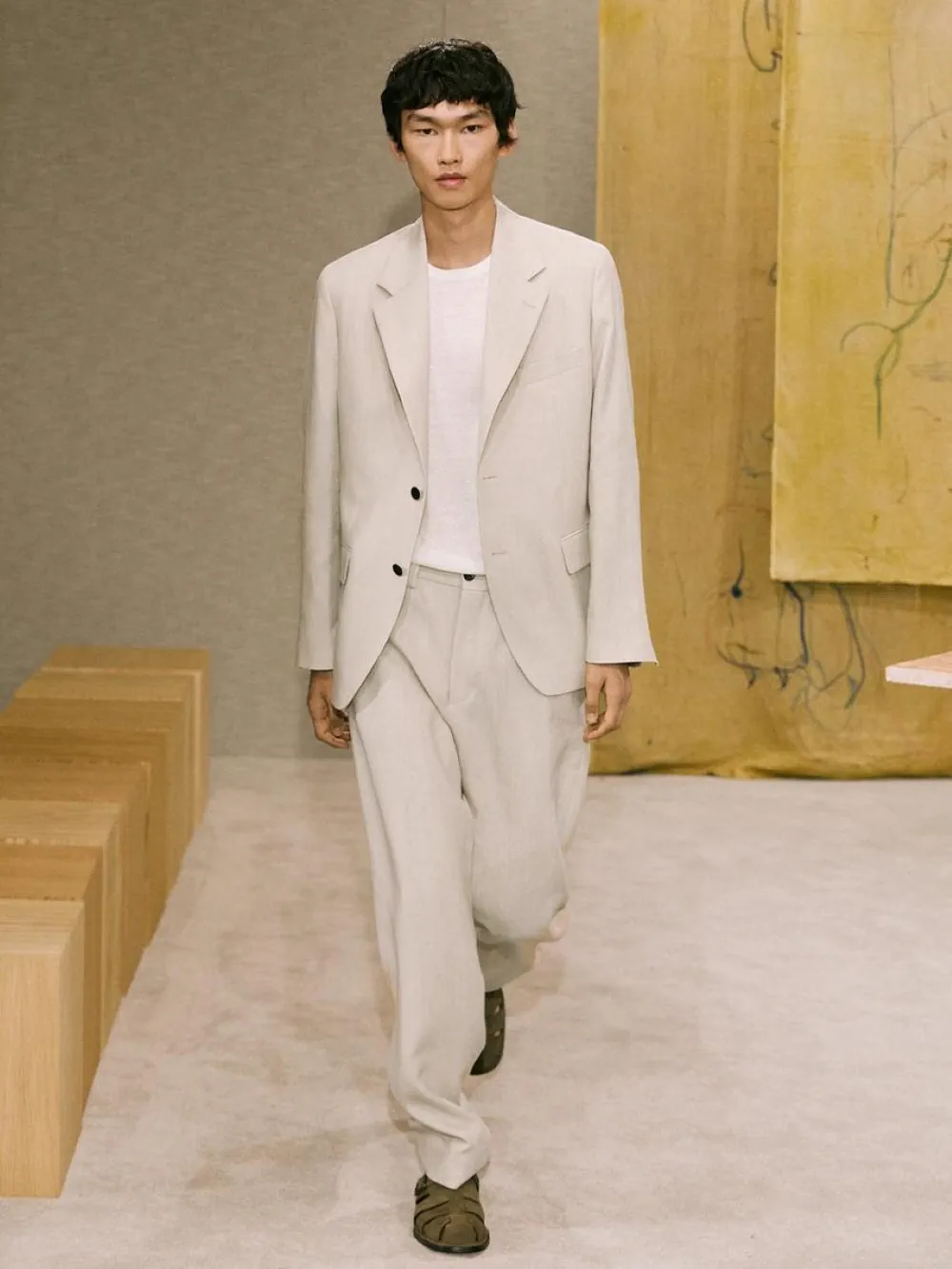Massimo Dutti's Spring/Summer 2025 Limited Edition Collection will make you rethink minimalism