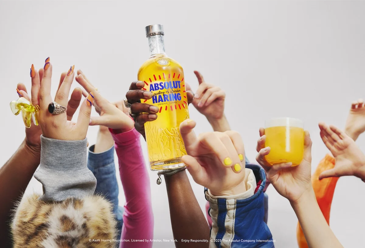 The Absolut Haring Artist Edition 2025 brings cocktail culture full circle with a limited release