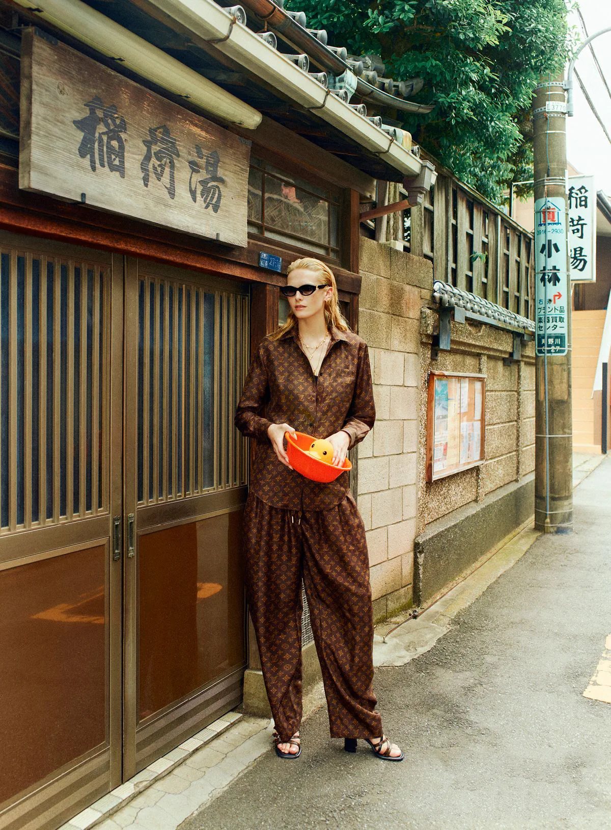 Alex Consani in Louis Vuitton on Vogue Japan August 2025 by Hyea W. Kang Alex Consani covers Vogue Japan August 2025 by Hyea W. Kang