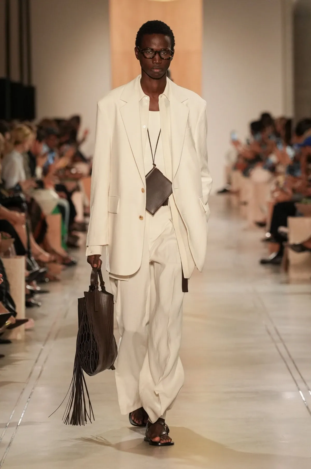 The Michael Kors Spring/Summer 2026 collection showcases a new, sophisticated ease