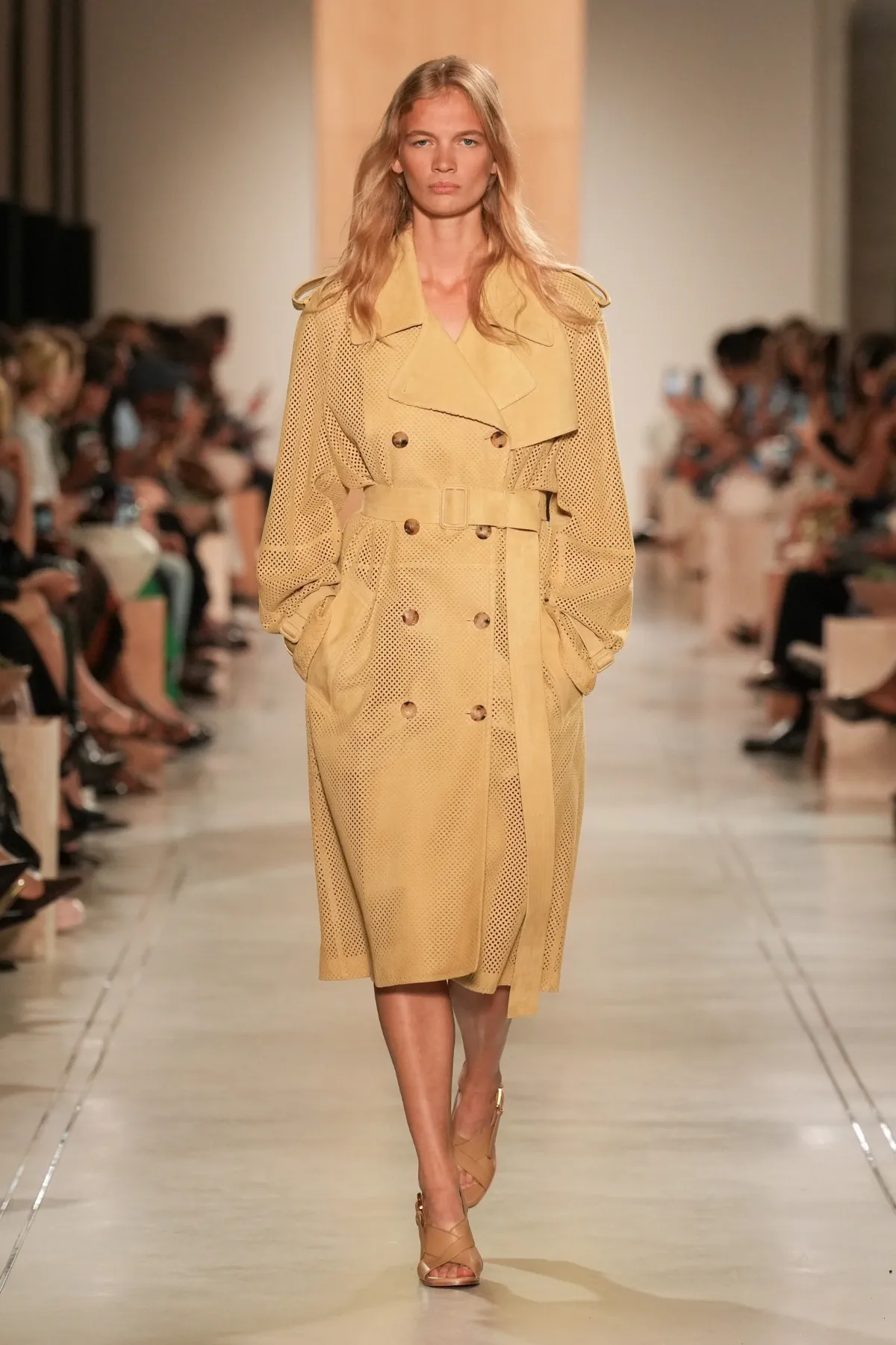 The Michael Kors Spring/Summer 2026 collection showcases a new, sophisticated ease