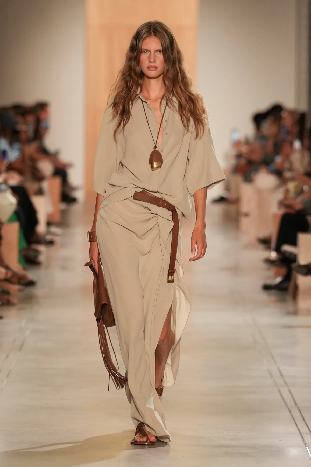 The Michael Kors Spring/Summer 2026 collection showcases a new, sophisticated ease