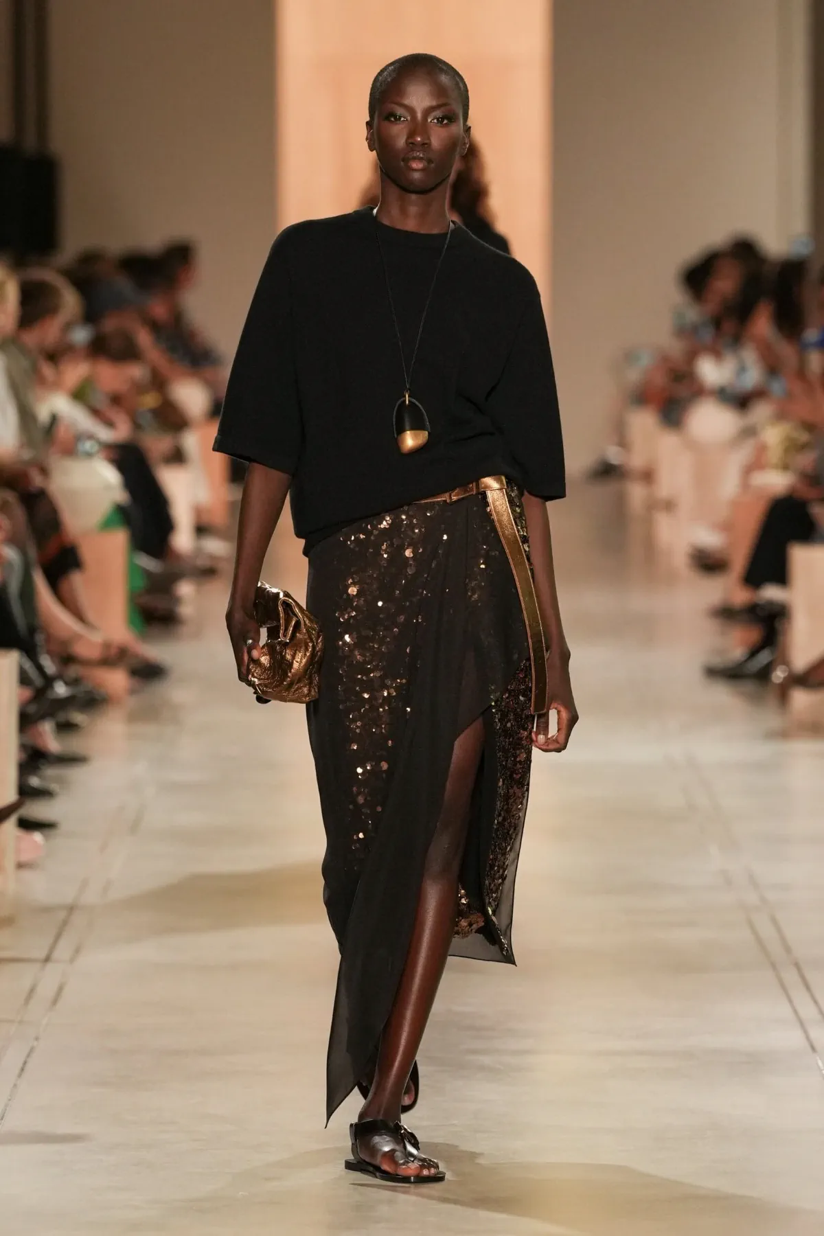 The Michael Kors Spring/Summer 2026 collection showcases a new, sophisticated ease