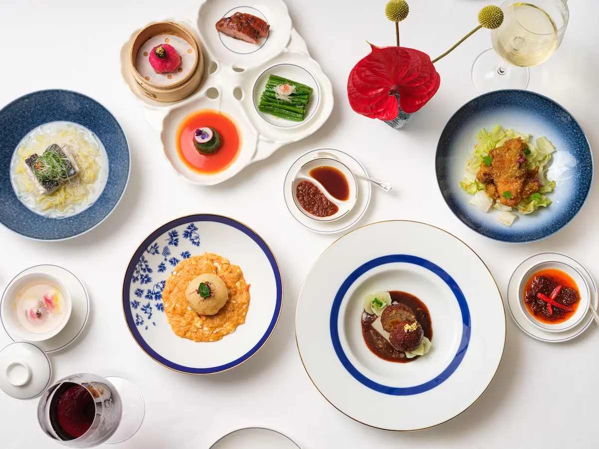 The Peninsula London Celebrates the 2025 Mid-Autumn Festival with Traditional Mooncakes