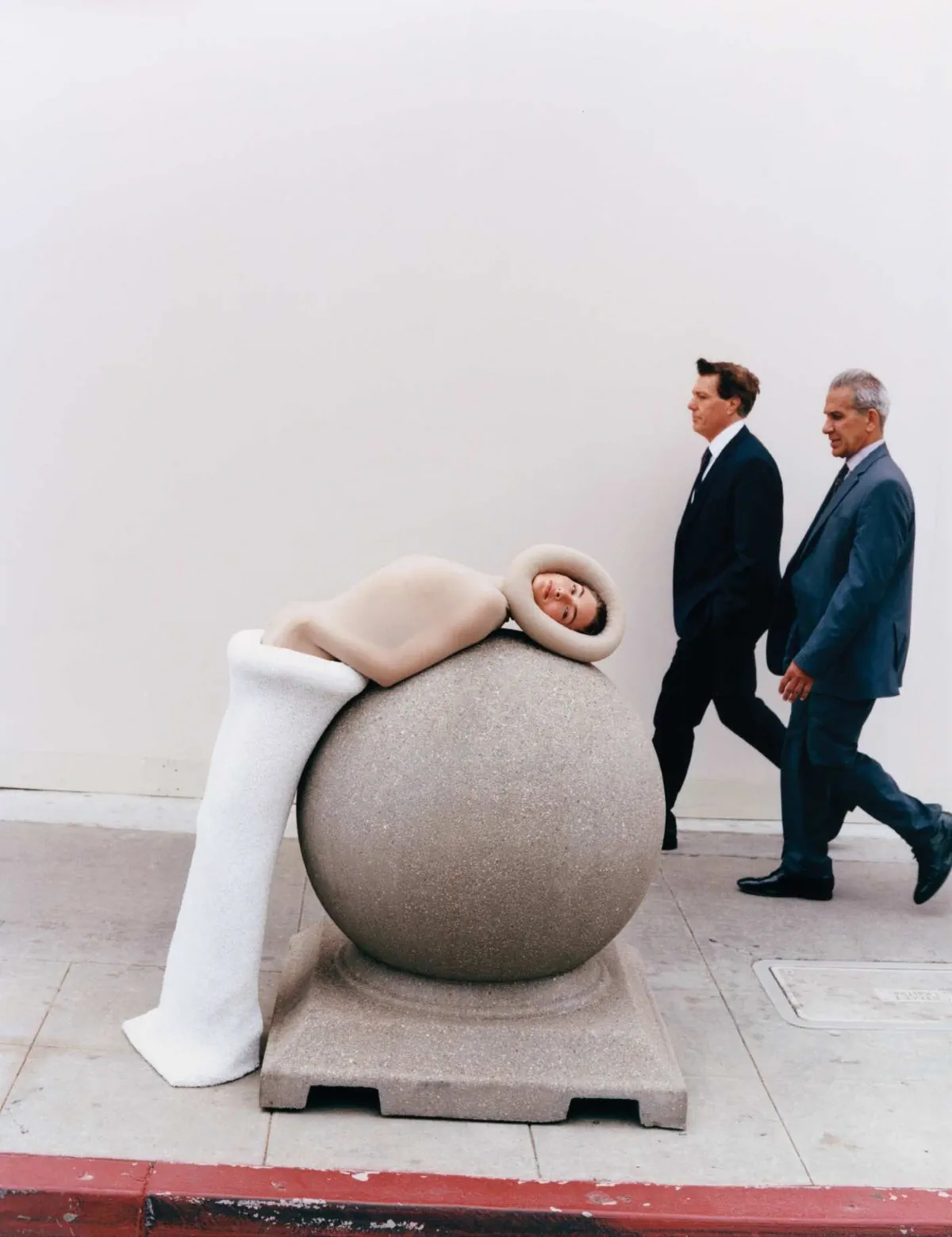 Grace Elizabeth covers How To Spend It October 4th, 2025 by Max Farago